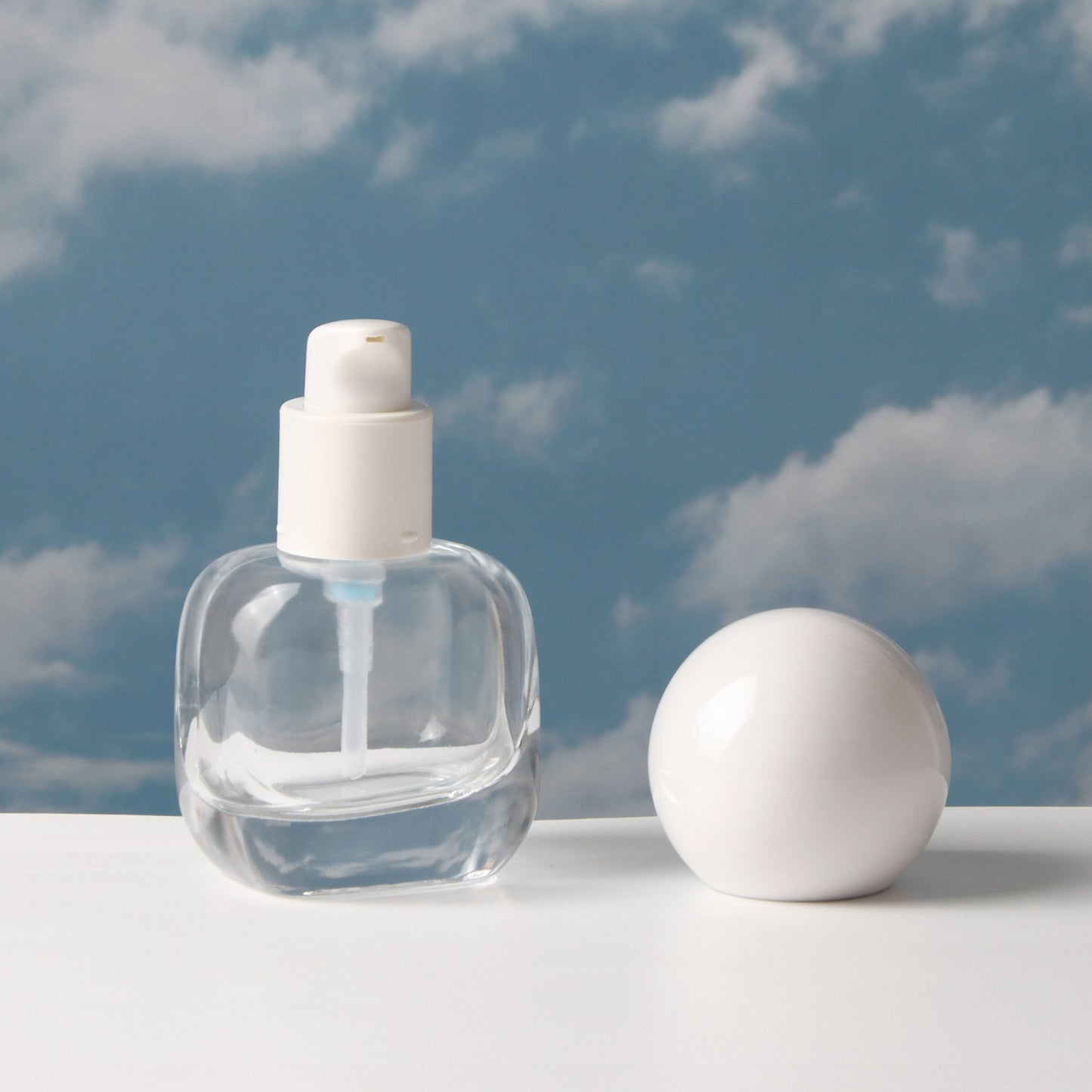 Charlie 30 ml (1 oz) Frosted/Clear Glass Bottle Pump Ball Lid